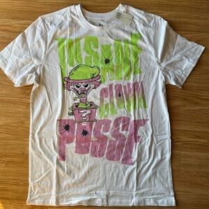 White Graphic t shirt